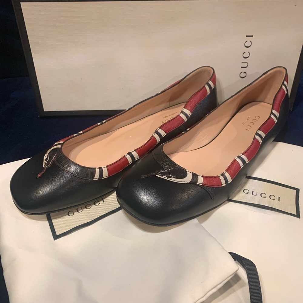 Gucci King Snake Leather Ballet Flats Shoes Square Toe 35 NIB Nero Hibiscus Red